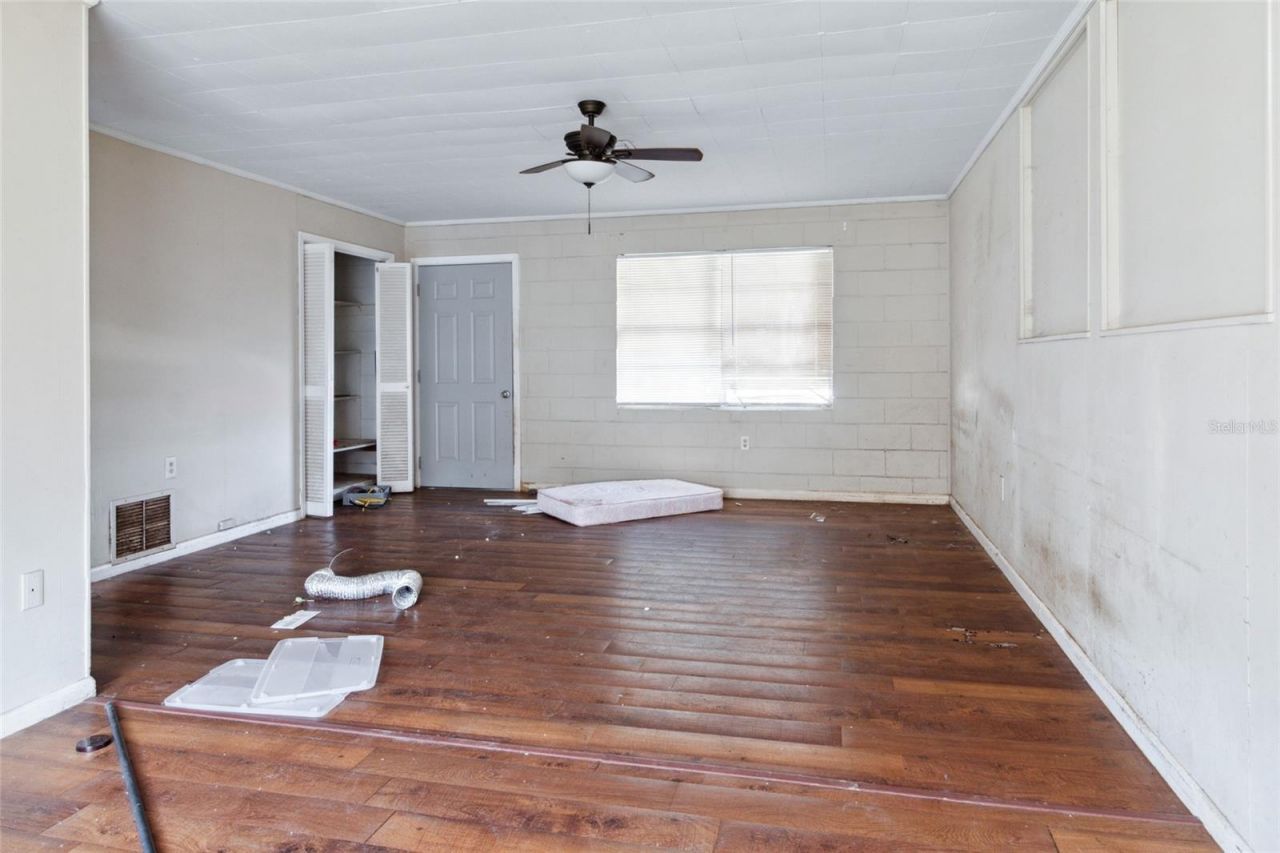 649 W Base Street, Madison, FL 32340 Photo