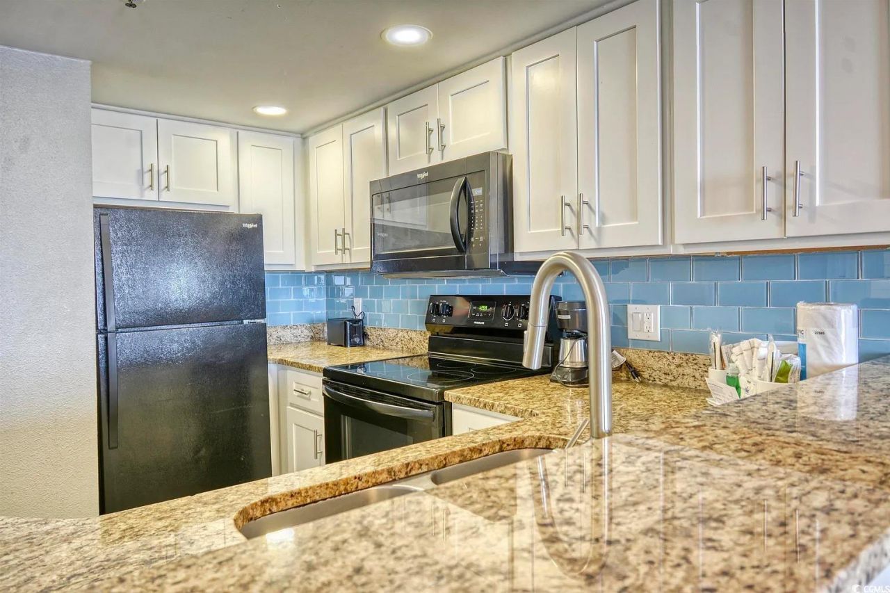 7200 N Ocean Blvd. Photo 9