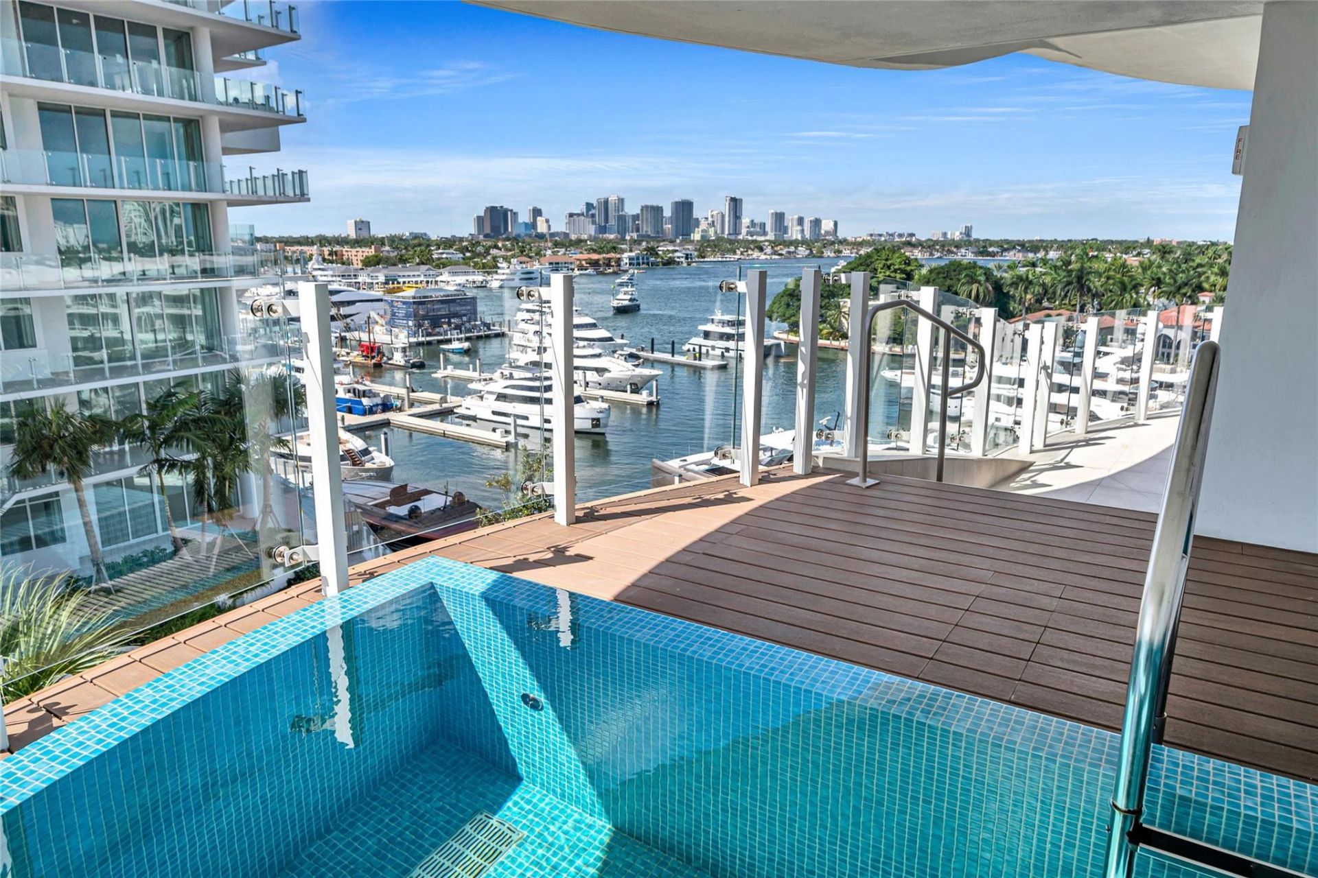 2241 SE 17th Street, Unit 601, Fort Lauderdale, FL 33316 Photo