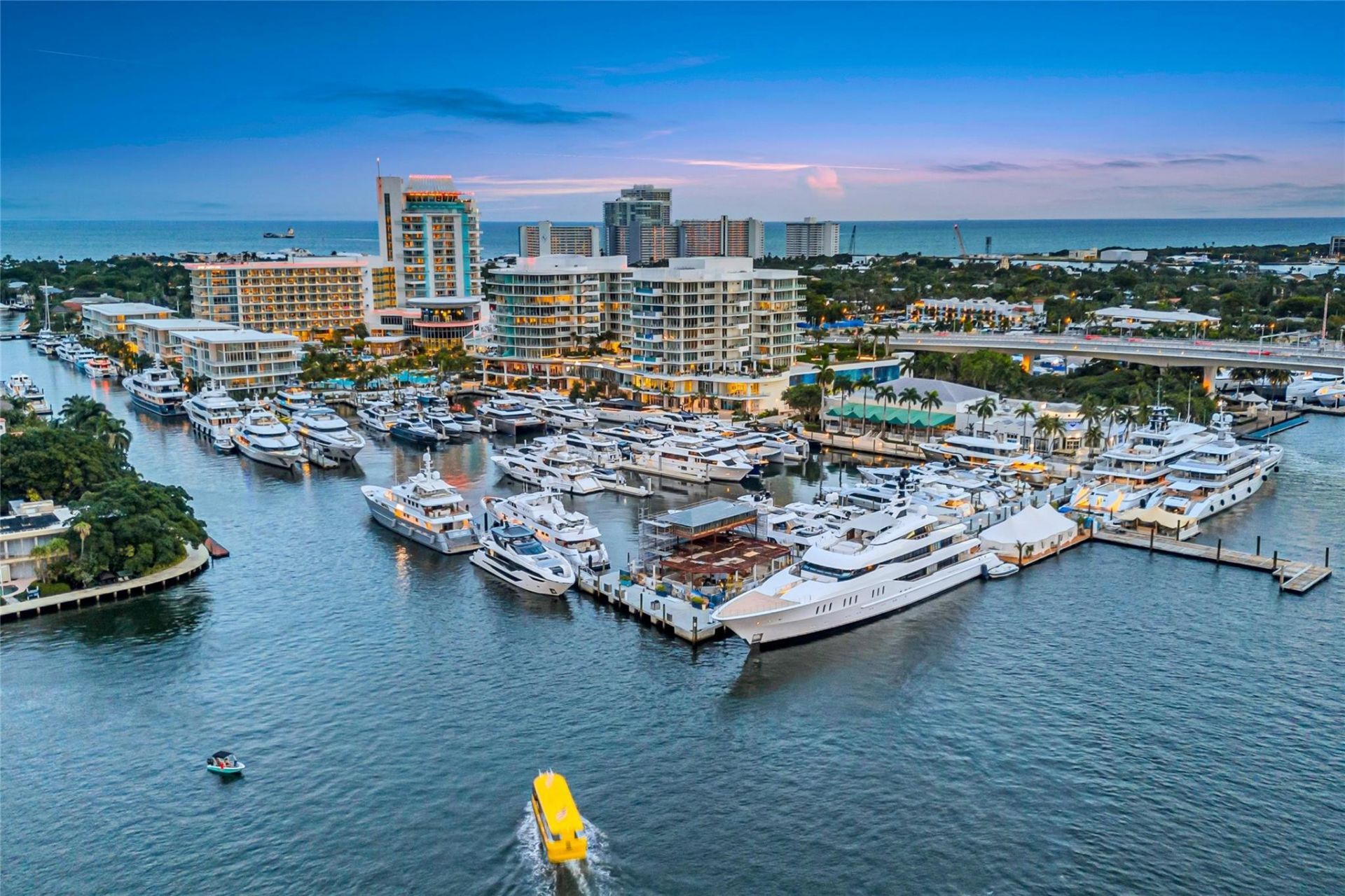 2241 SE 17th Street, Unit 601, Fort Lauderdale, FL 33316 Photo