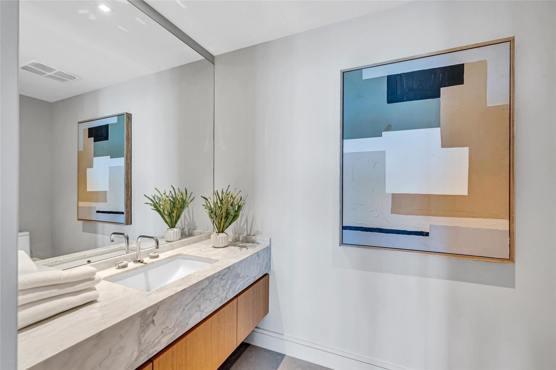 2241 SE 17th Street, Unit 601, Fort Lauderdale, FL 33316 Photo