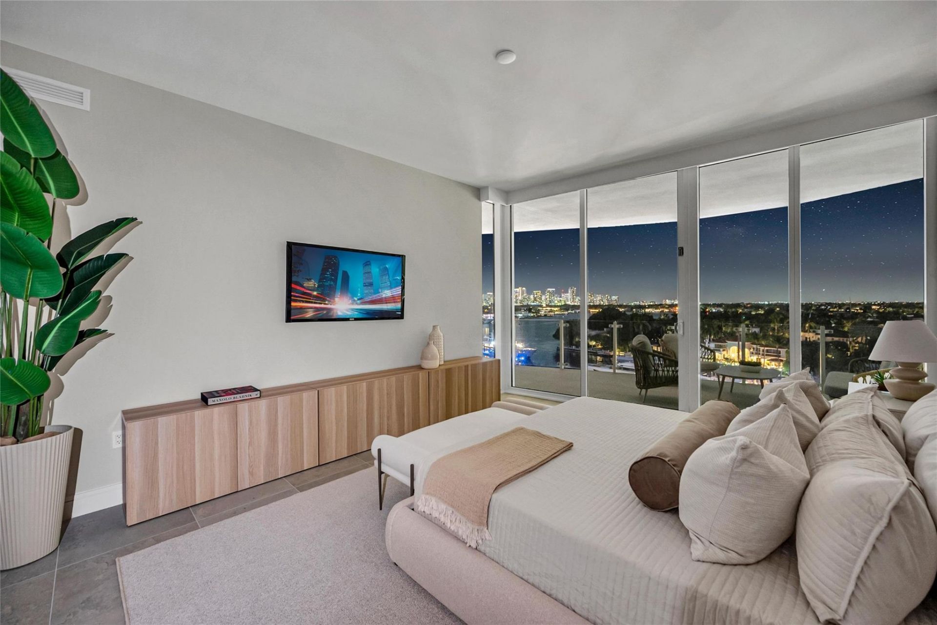 2241 SE 17th St, Unit 601, Fort Lauderdale, FL 33316 Photo