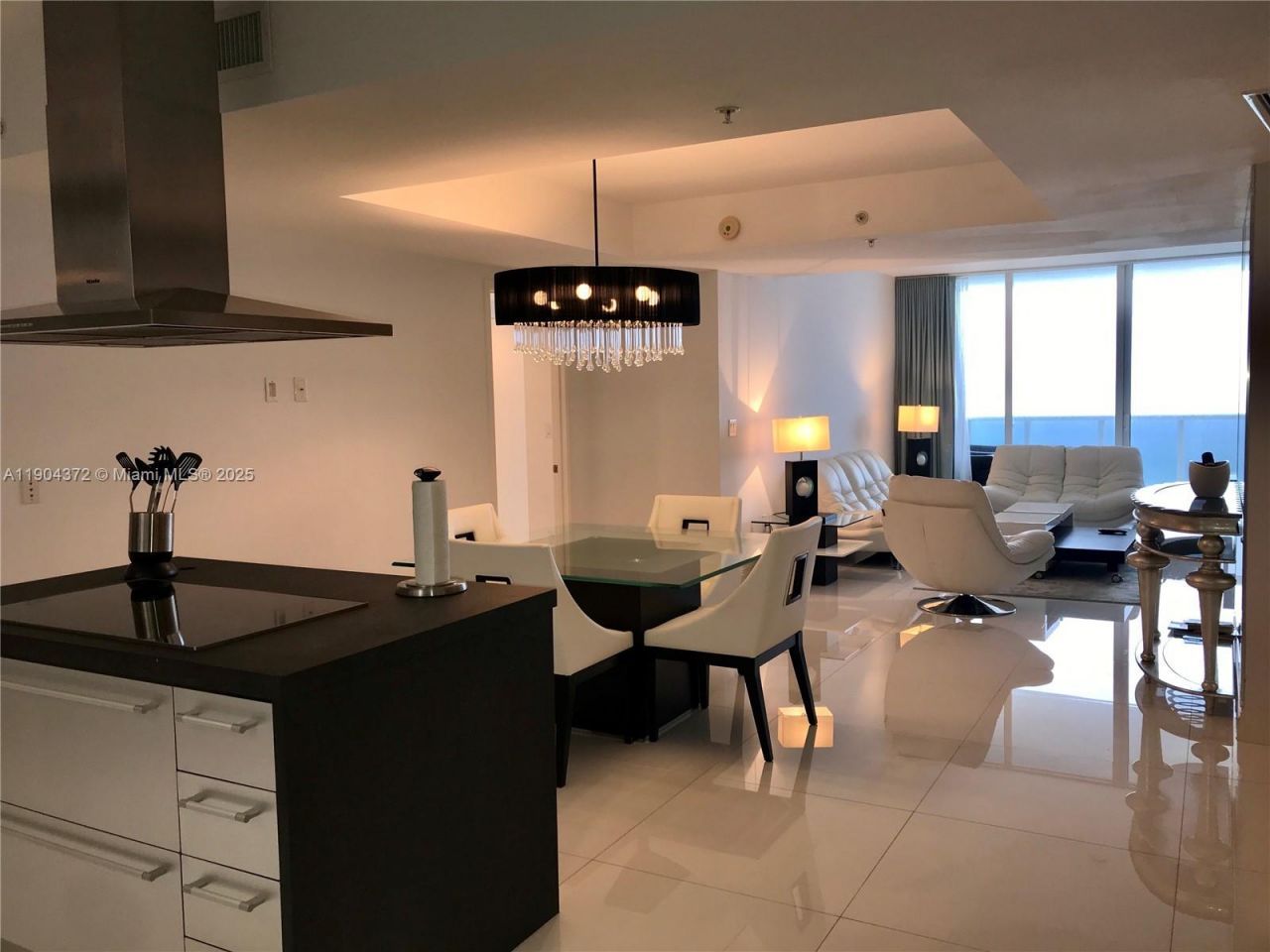 18201 Collins Ave, Unit 5104, Sunny Isles Beach, FL 33160 Photo