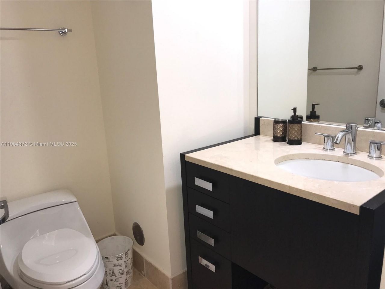 18201 Collins Ave, Unit 5104, Sunny Isles Beach, FL 33160 Photo