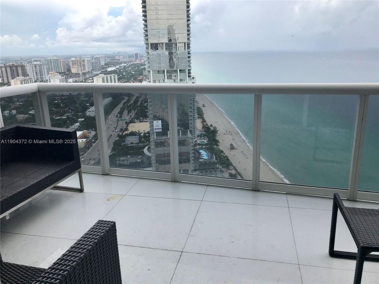 18201 Collins Ave, Unit 5104, Sunny Isles Beach, FL 33160 Photo