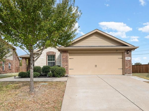 1025 Bend Court, Forney, TX 75126