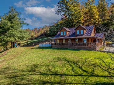 811 Glen Lawson Road, Ezel, KY 41425