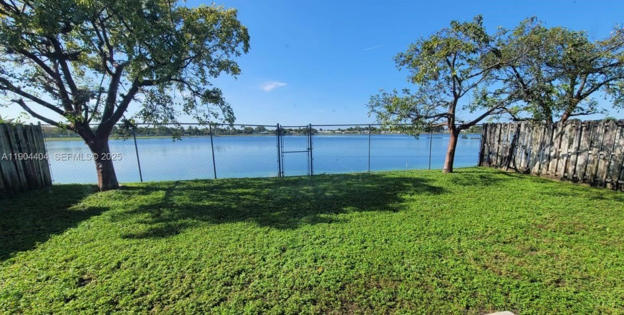 20260 NW 29th Ct, Miami Gardens, FL 33056 Photo