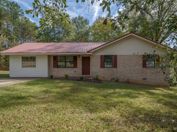 609 8th Avenue SW, Fayette, AL 35555