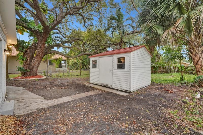 5025 SW 22nd Street, Hollywood, FL 33023 Photo