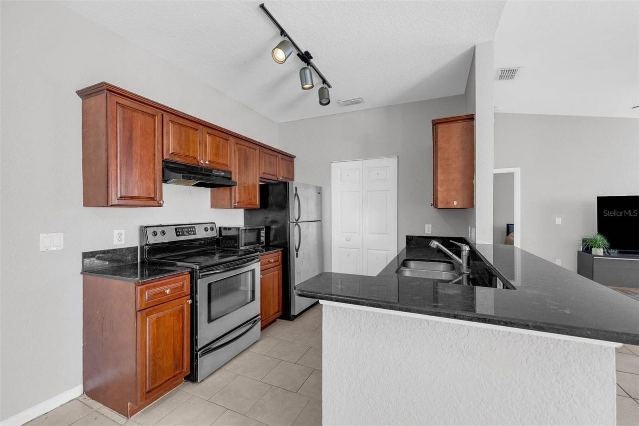 836 Grand Regency Point, Unit 200, Altamonte Springs, FL 32714 Photo