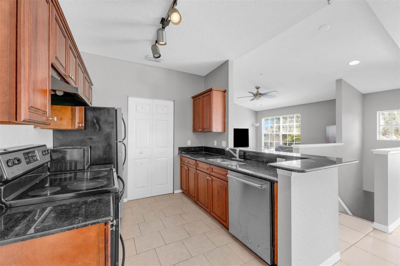 836 Grand Regency Point, Unit 200, Altamonte Springs, FL 32714 Photo