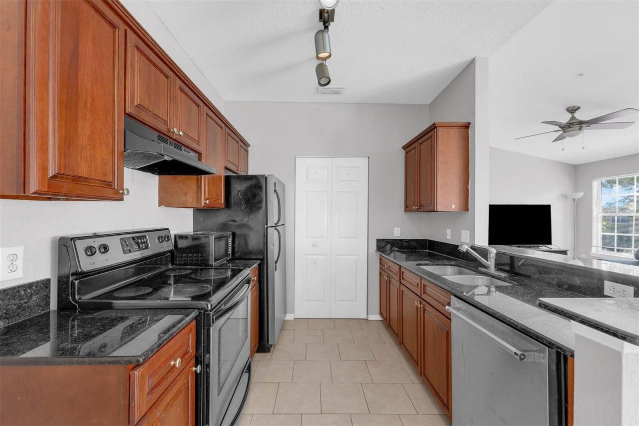 836 Grand Regency Point, Unit 200, Altamonte Springs, FL 32714 Photo