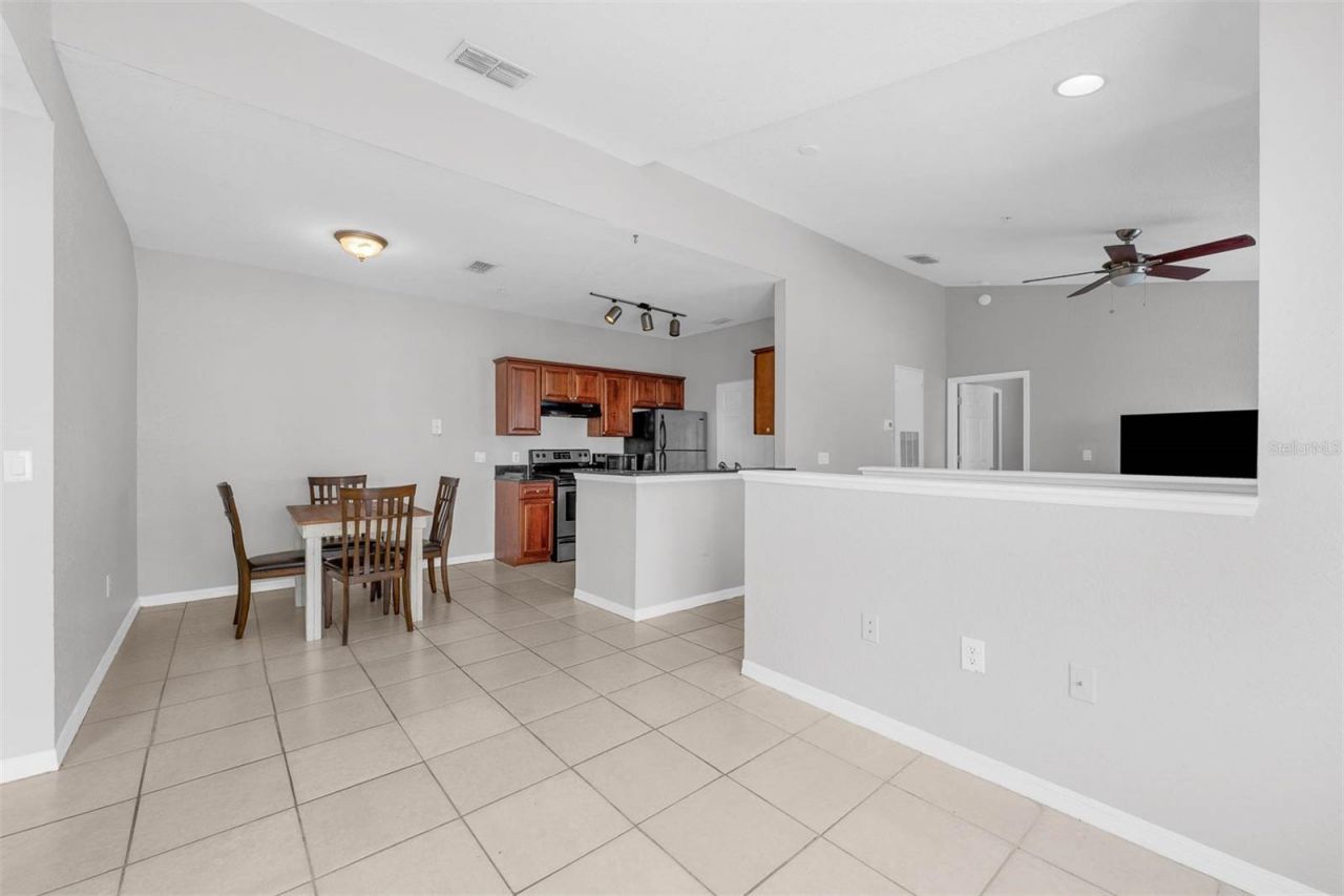836 Grand Regency Point, Unit 200, Altamonte Springs, FL 32714 Photo