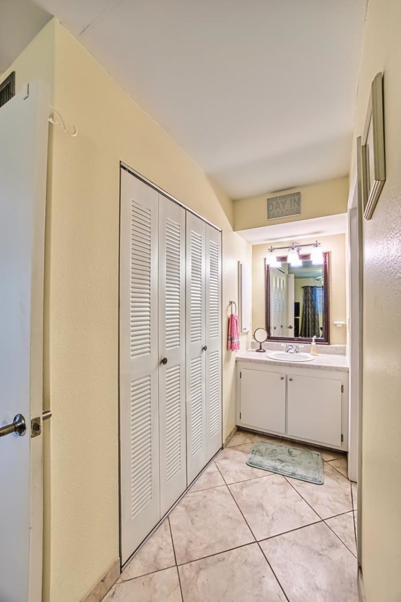 6300 S Pointe Blvd, Unit 223, Fort Myers, FL 33919 Photo