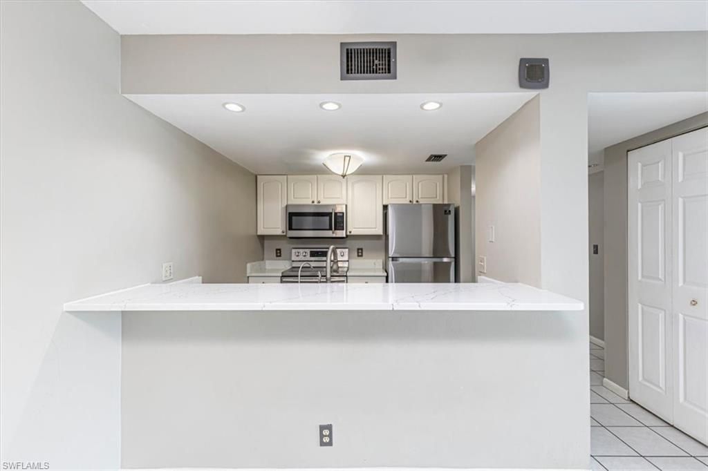 2885 Palm Beach Blvd, Unit 307, Fort Myers, FL 33916 Photo