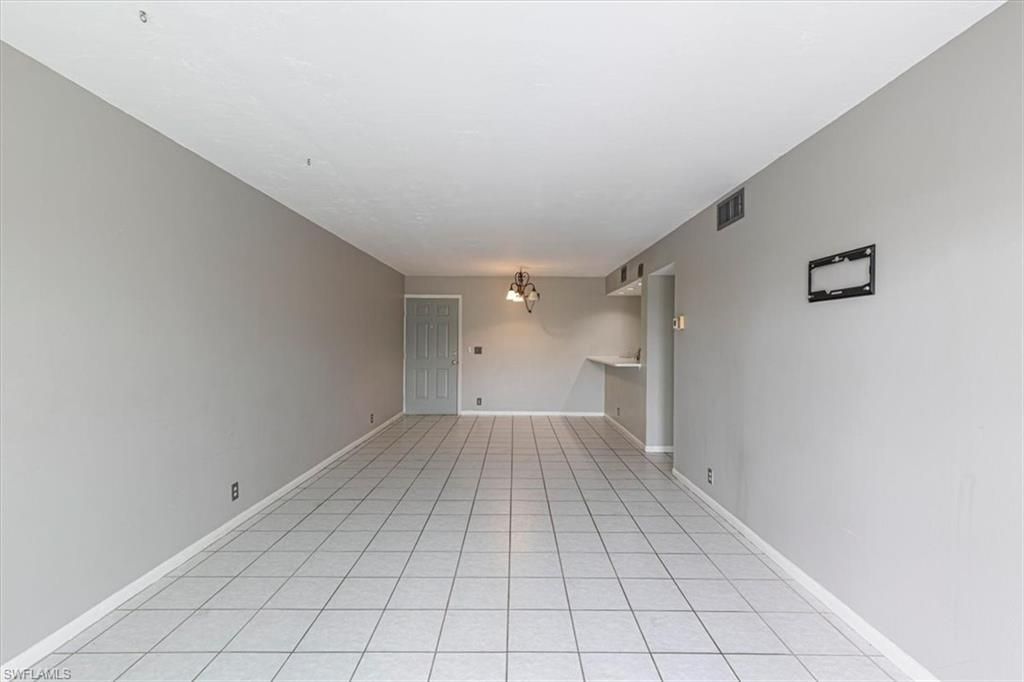 2885 Palm Beach Blvd, Unit 307, Fort Myers, FL 33916 Photo