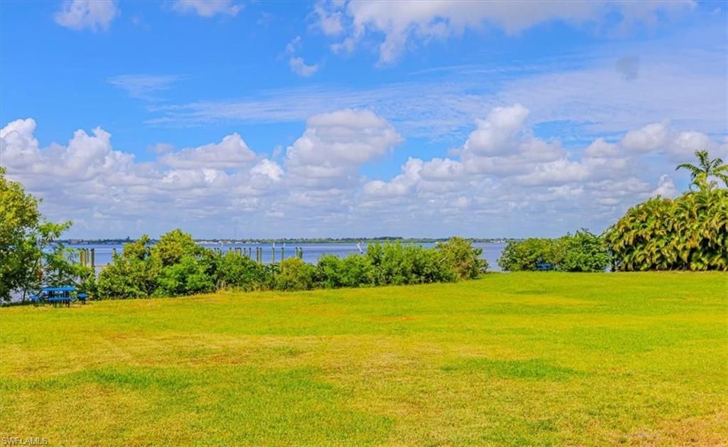 2885 Palm Beach Blvd, Unit 307, Fort Myers, FL 33916 Photo