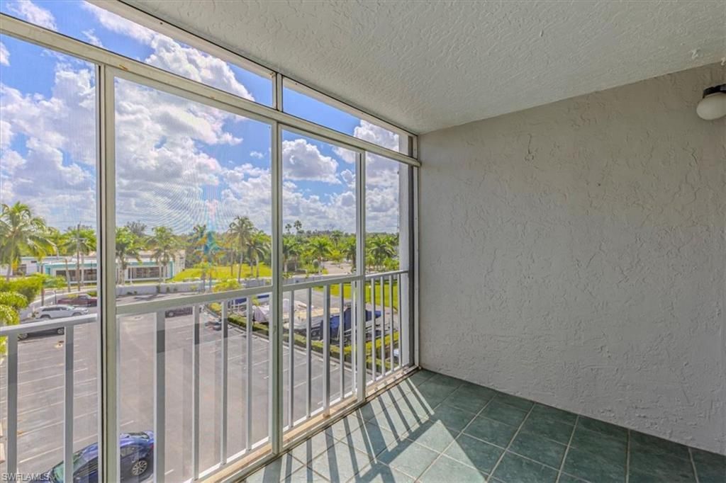2885 Palm Beach Blvd, Unit 307, Fort Myers, FL 33916 Photo