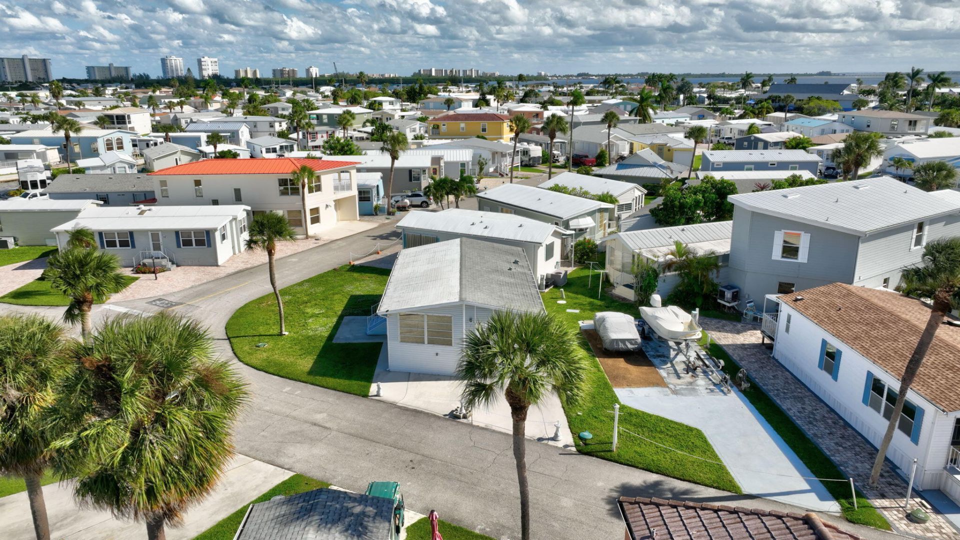 217 Nettles Boulevard, Jensen Beach, FL 34957 Photo