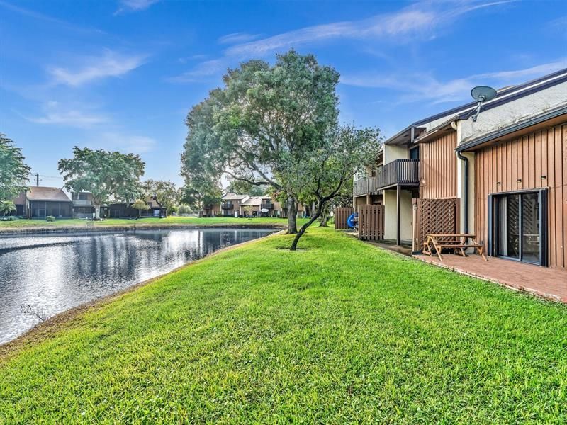 4182 S Pine Island Rd, Davie, FL 33328 Photo