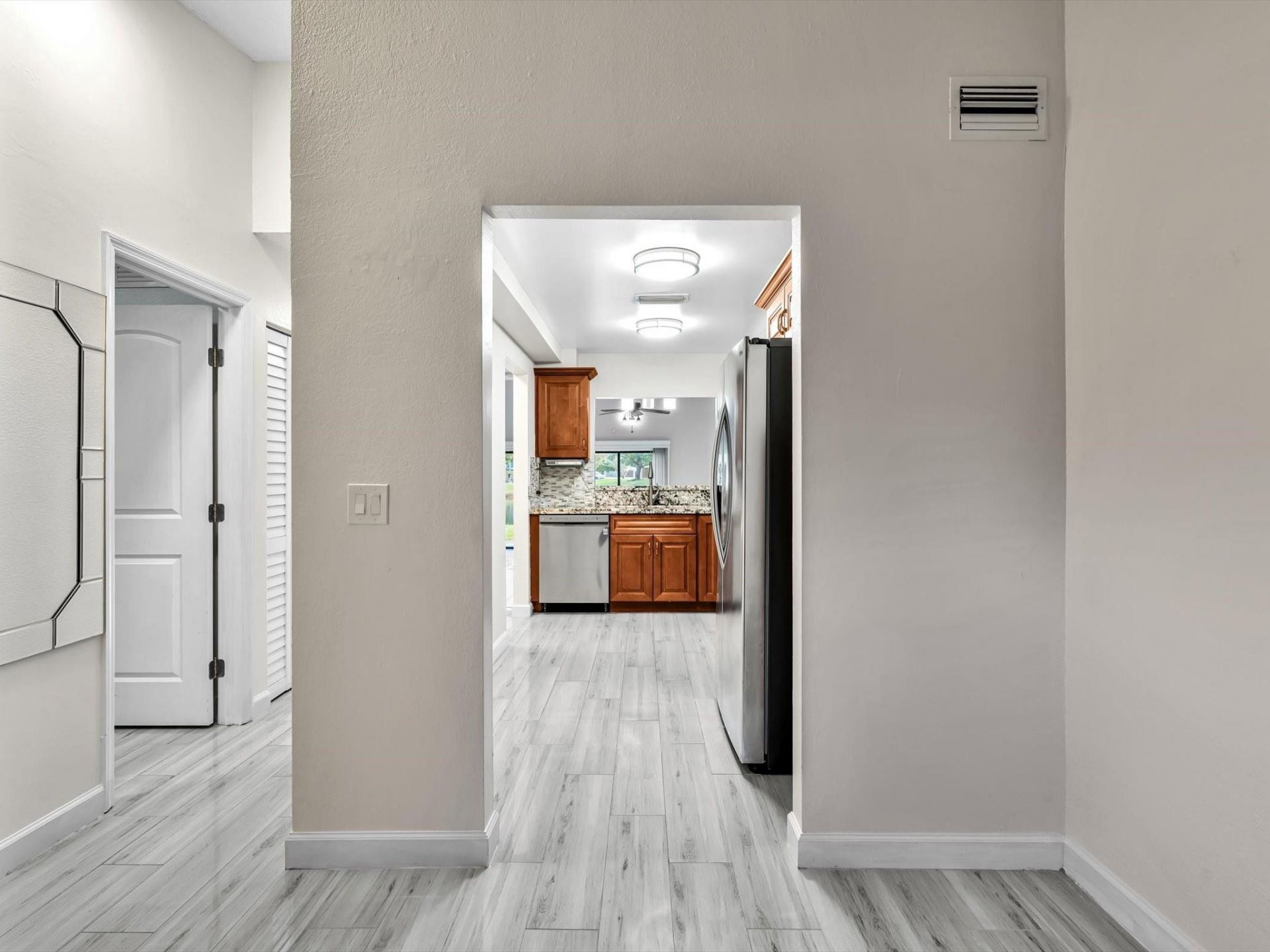 4182 S Pine Island Road, Davie, FL 33328 Photo