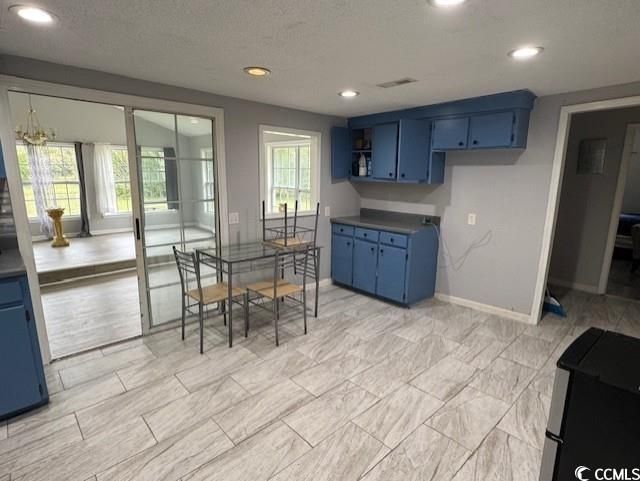 15 Mango St. Photo 24