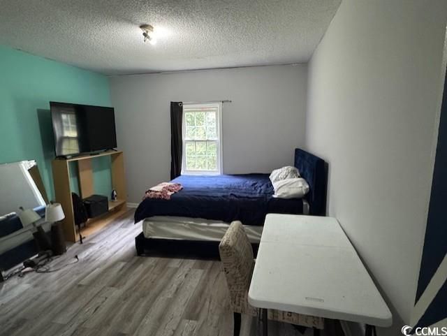 15 Mango St. Photo 8