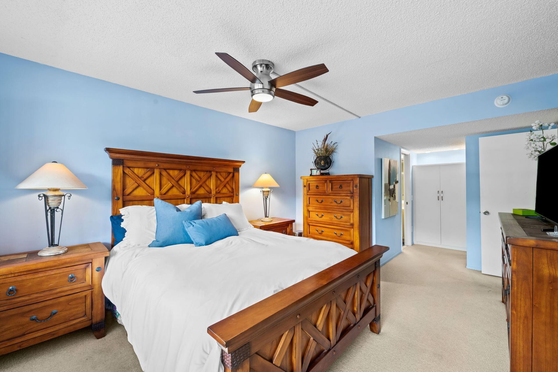 808 Cypress Boulevard, Unit 206, Pompano Beach, FL 33069 Photo