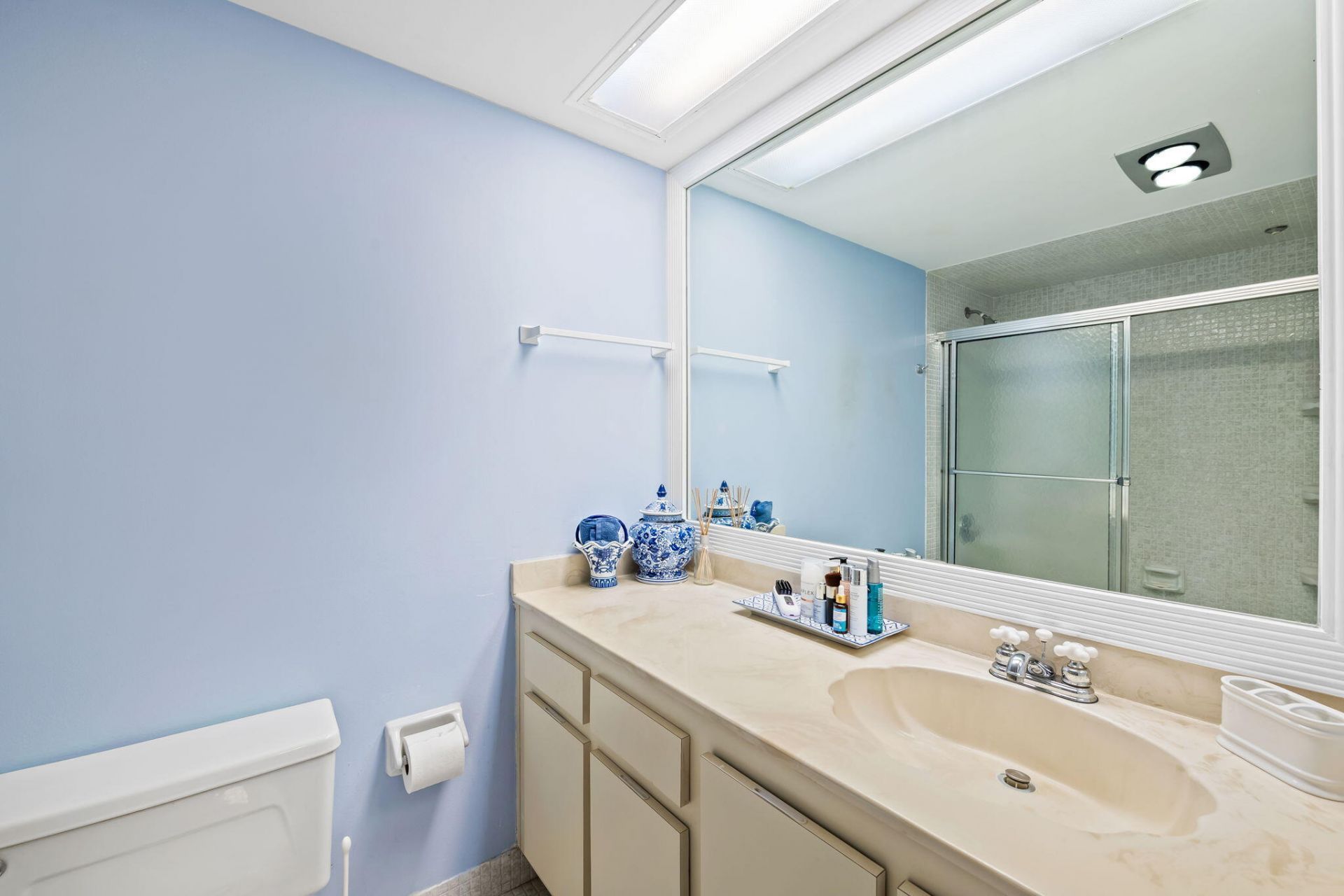 808 Cypress Boulevard, Unit 206, Pompano Beach, FL 33069 Photo