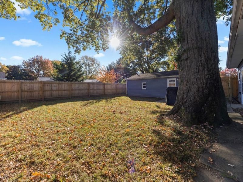 931 East Drive, Sheffield Lake, OH 44054 Photo 38