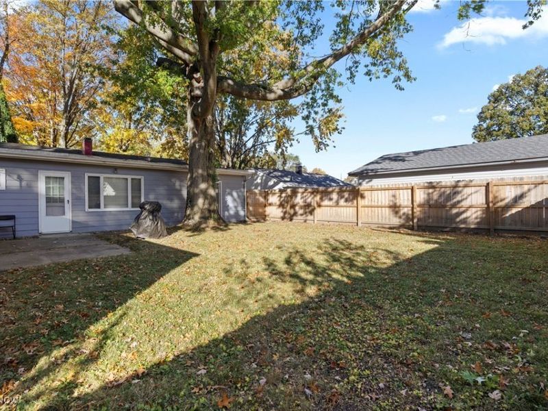 931 East Drive, Sheffield Lake, OH 44054 Photo 40