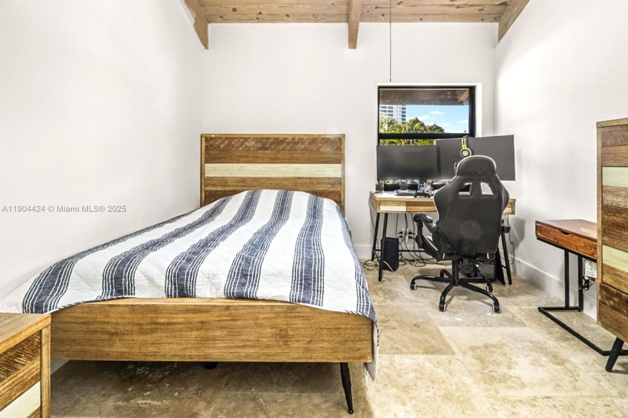 513 Leslie Dr, Unit 513, Hallandale Beach, FL 33009 Photo