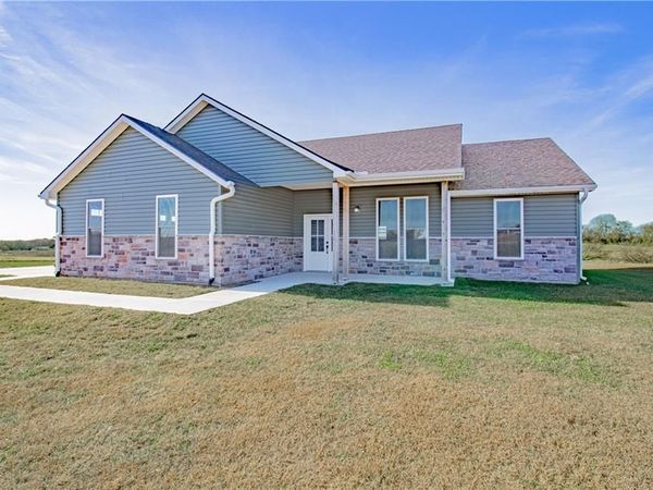 280 SW Business 13 Highway, Warrensburg, MO 64093