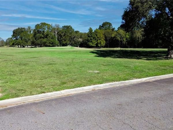 122 WATEREDGE Circle, Carencro, LA 70520