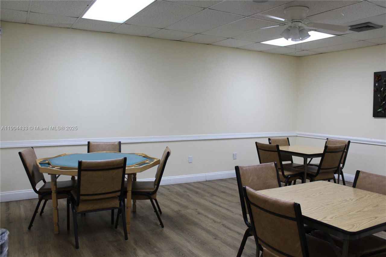 9480 Sunrise Lakes Blvd, Unit 204, Sunrise, FL 33322 Photo