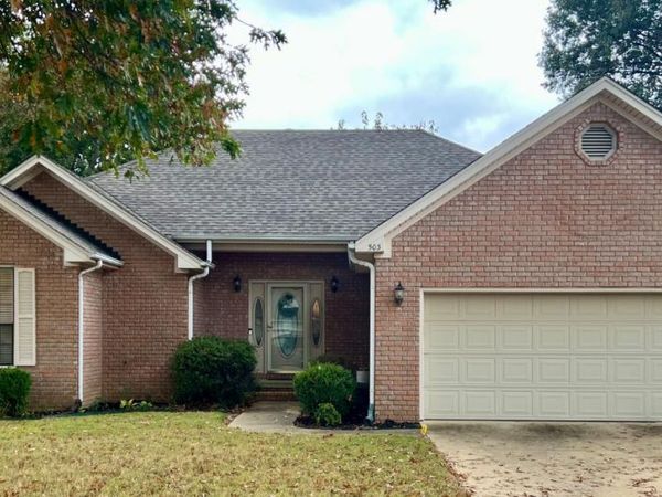 503 Fox Run Drive, Jonesboro, AR 72404