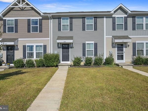 205 LADY BUG DRIVE, DOVER, DE 19901