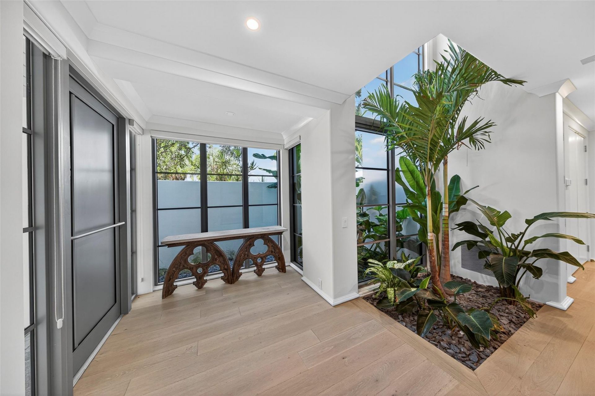 621 SW 5 Place, Fort Lauderdale, FL 33315 Photo