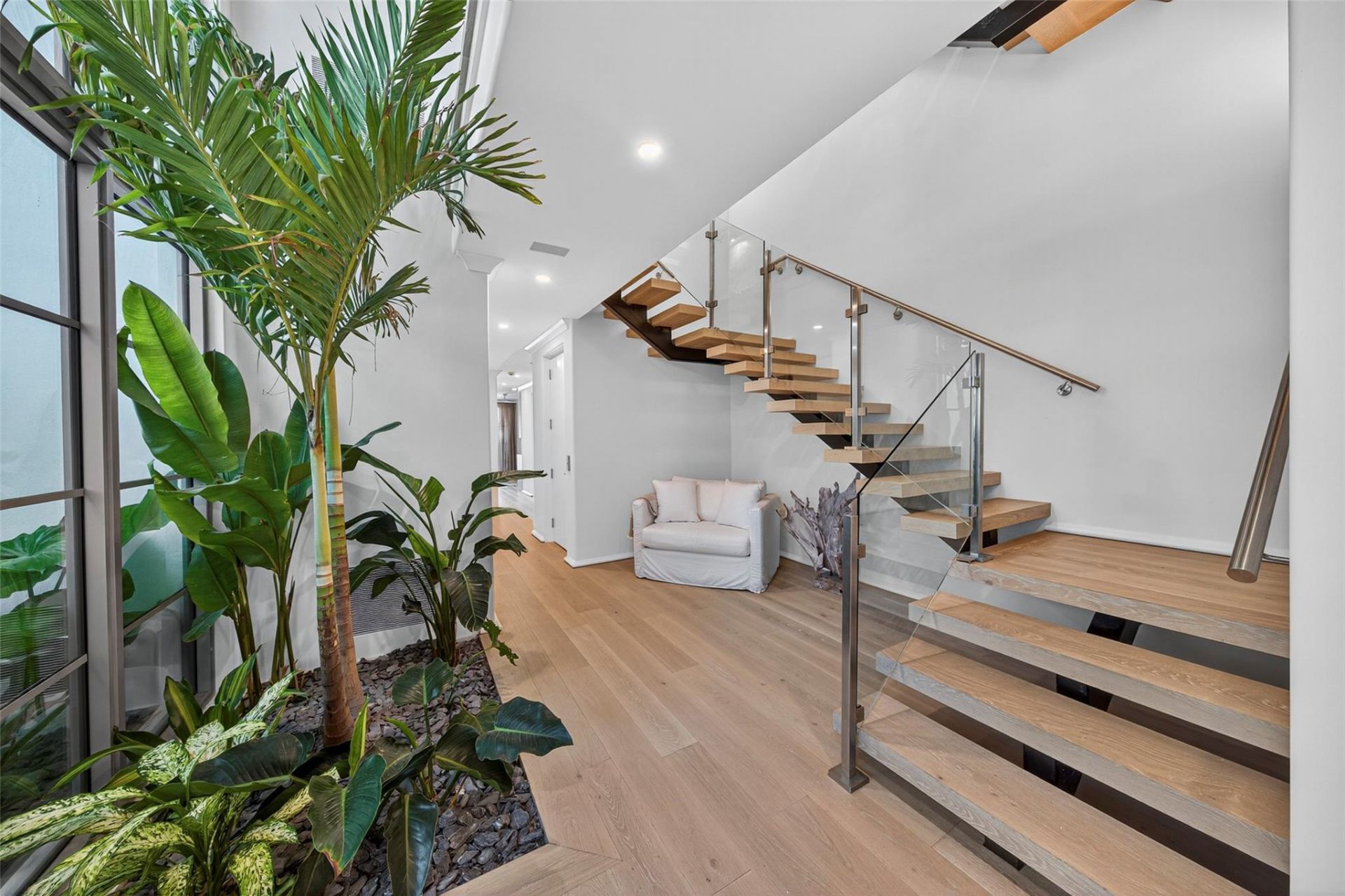 621 SW 5 Place, Fort Lauderdale, FL 33315 Photo