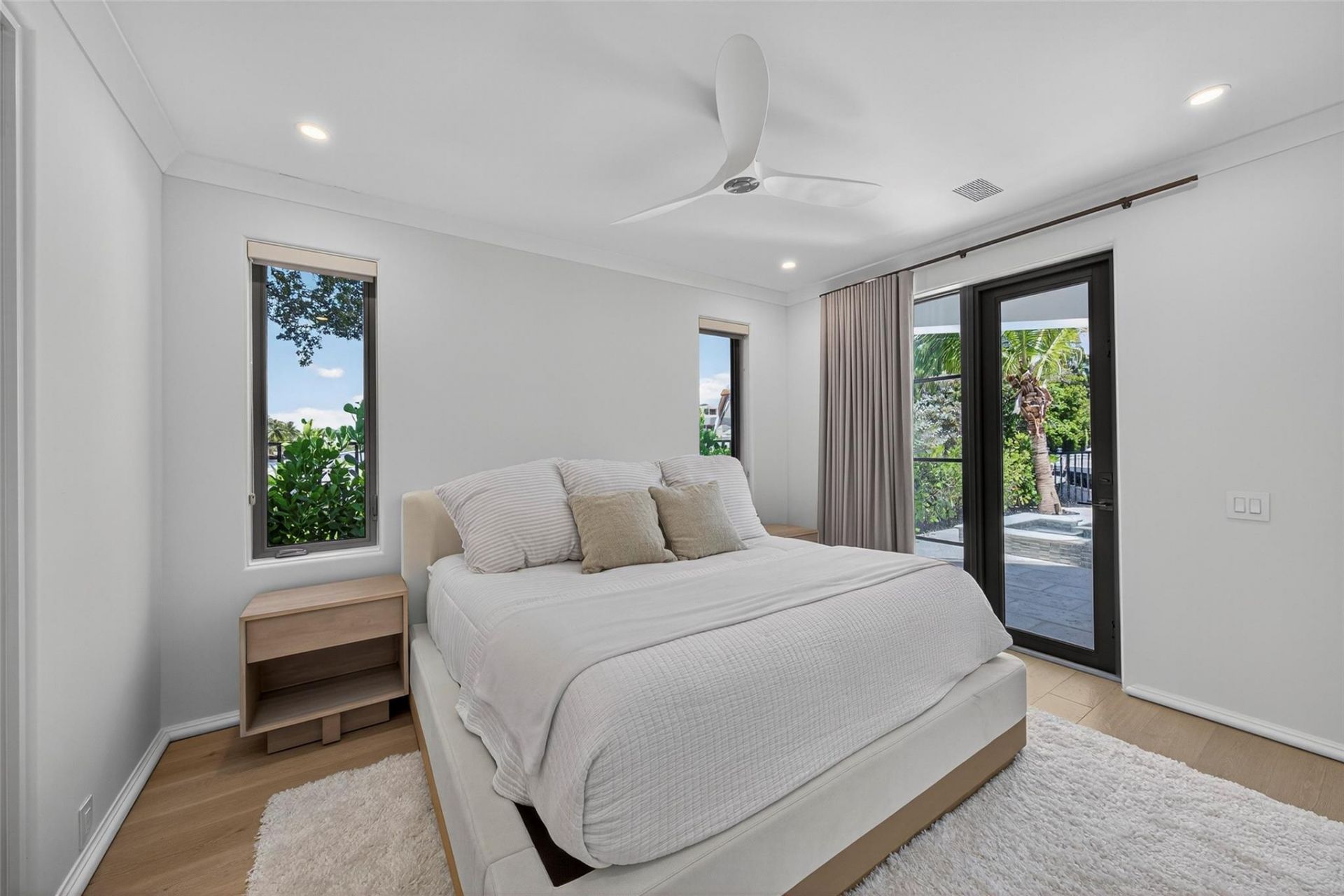 621 SW 5 Place, Fort Lauderdale, FL 33315 Photo