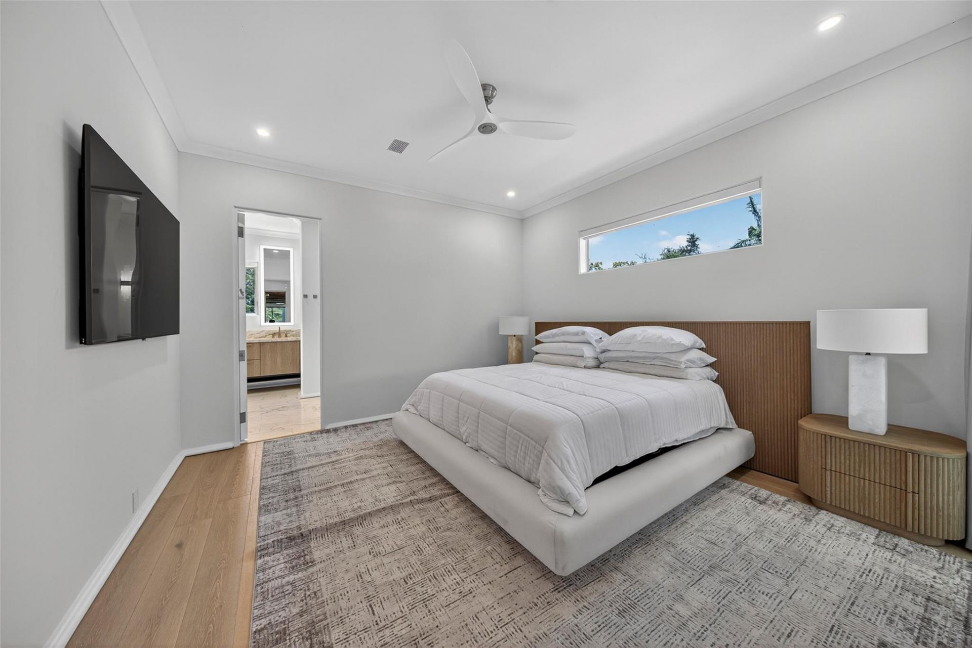 621 SW 5 Place, Fort Lauderdale, FL 33315 Photo