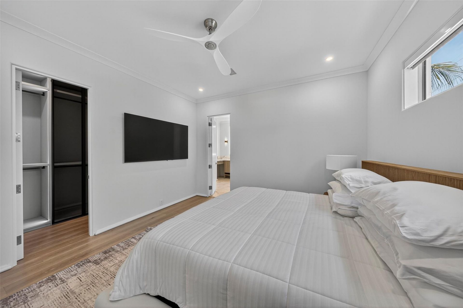 621 SW 5 Place, Fort Lauderdale, FL 33315 Photo