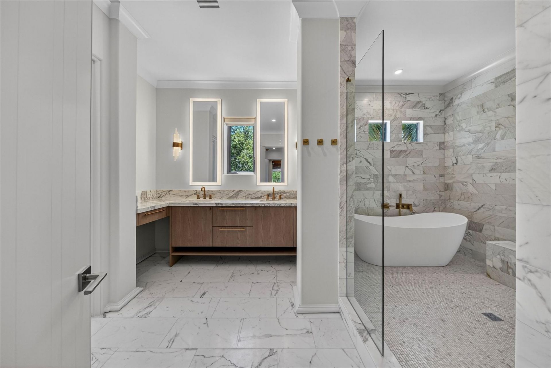 621 SW 5 Place, Fort Lauderdale, FL 33315 Photo