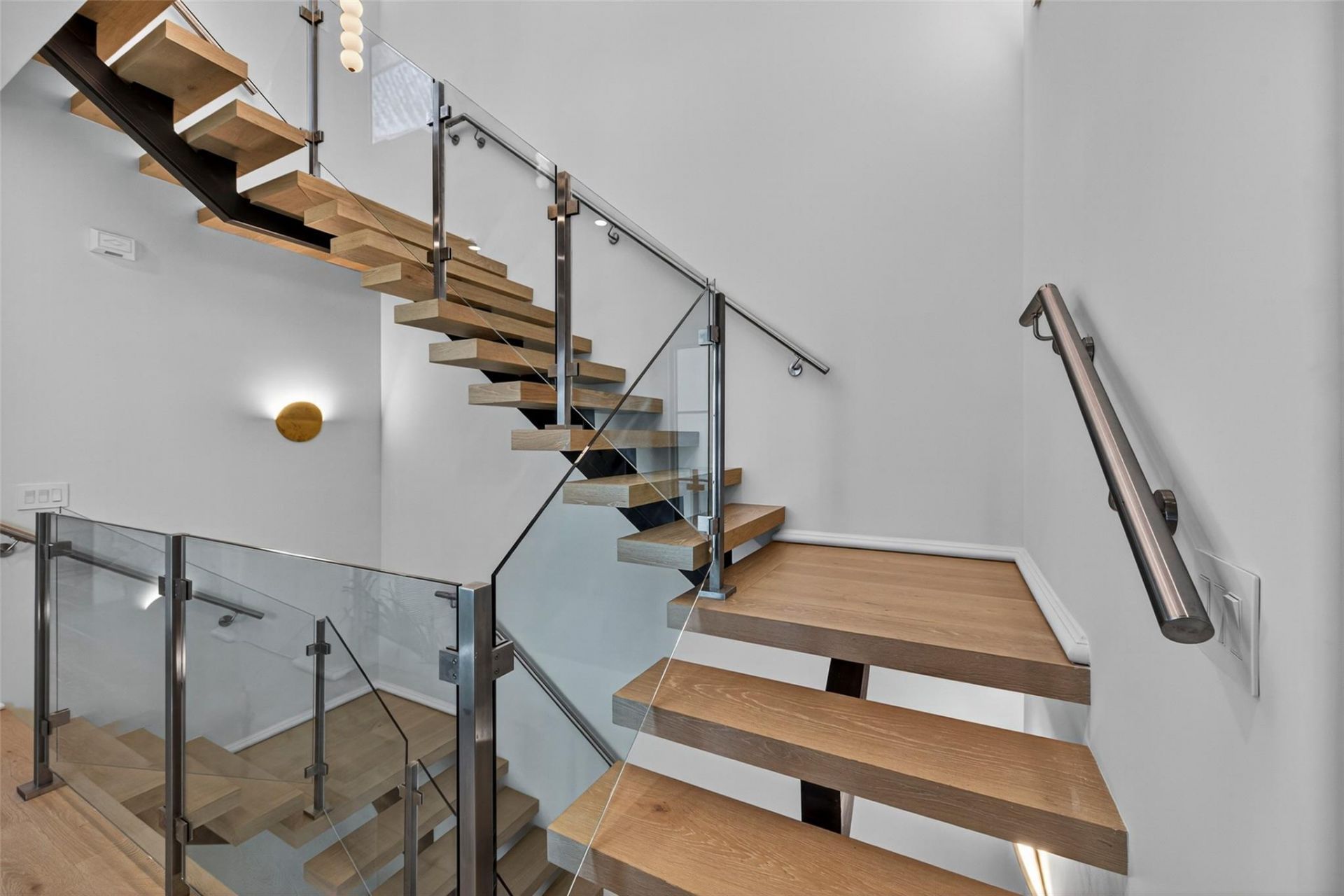 621 SW 5 Place, Fort Lauderdale, FL 33315 Photo