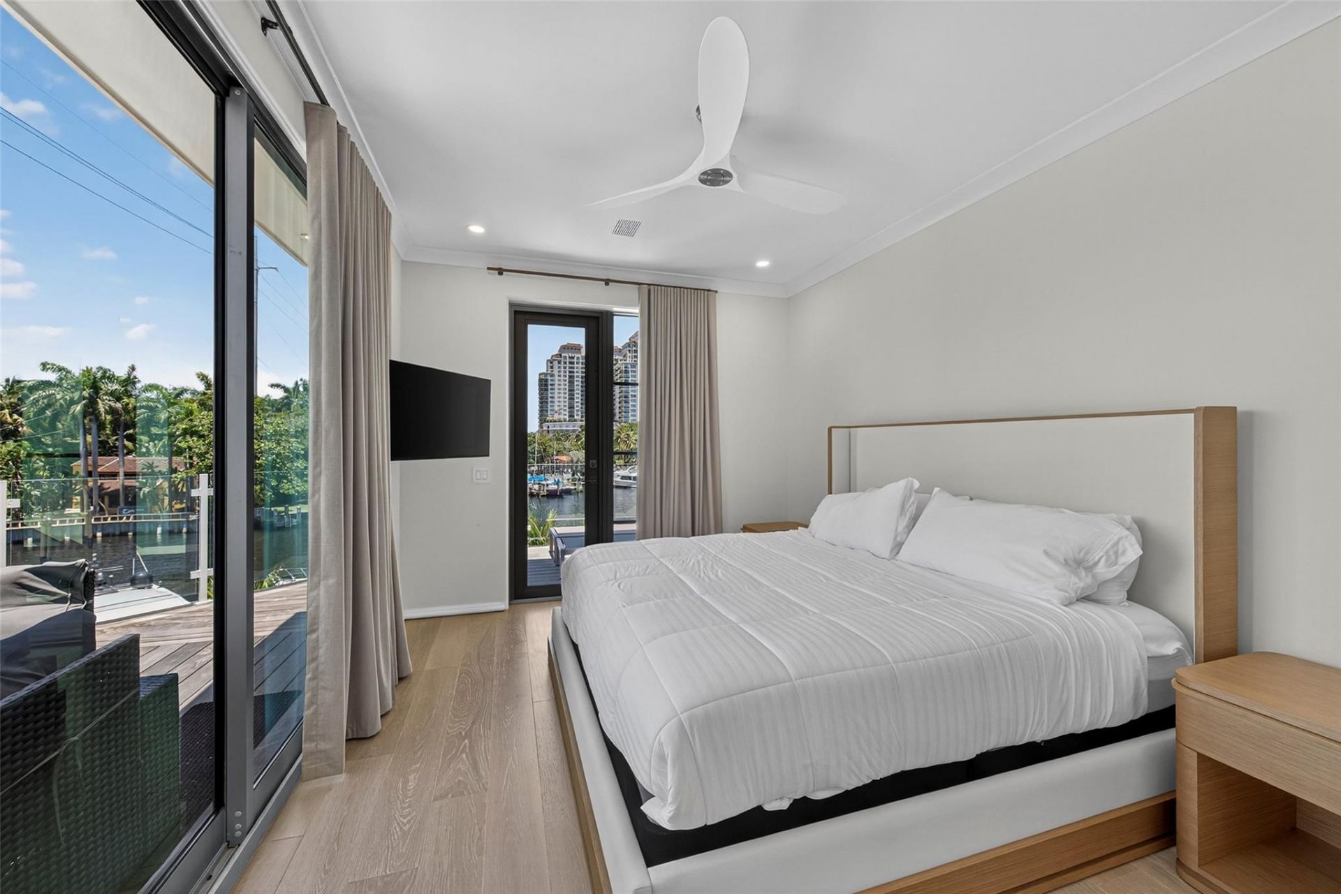 621 SW 5 Place, Fort Lauderdale, FL 33315 Photo