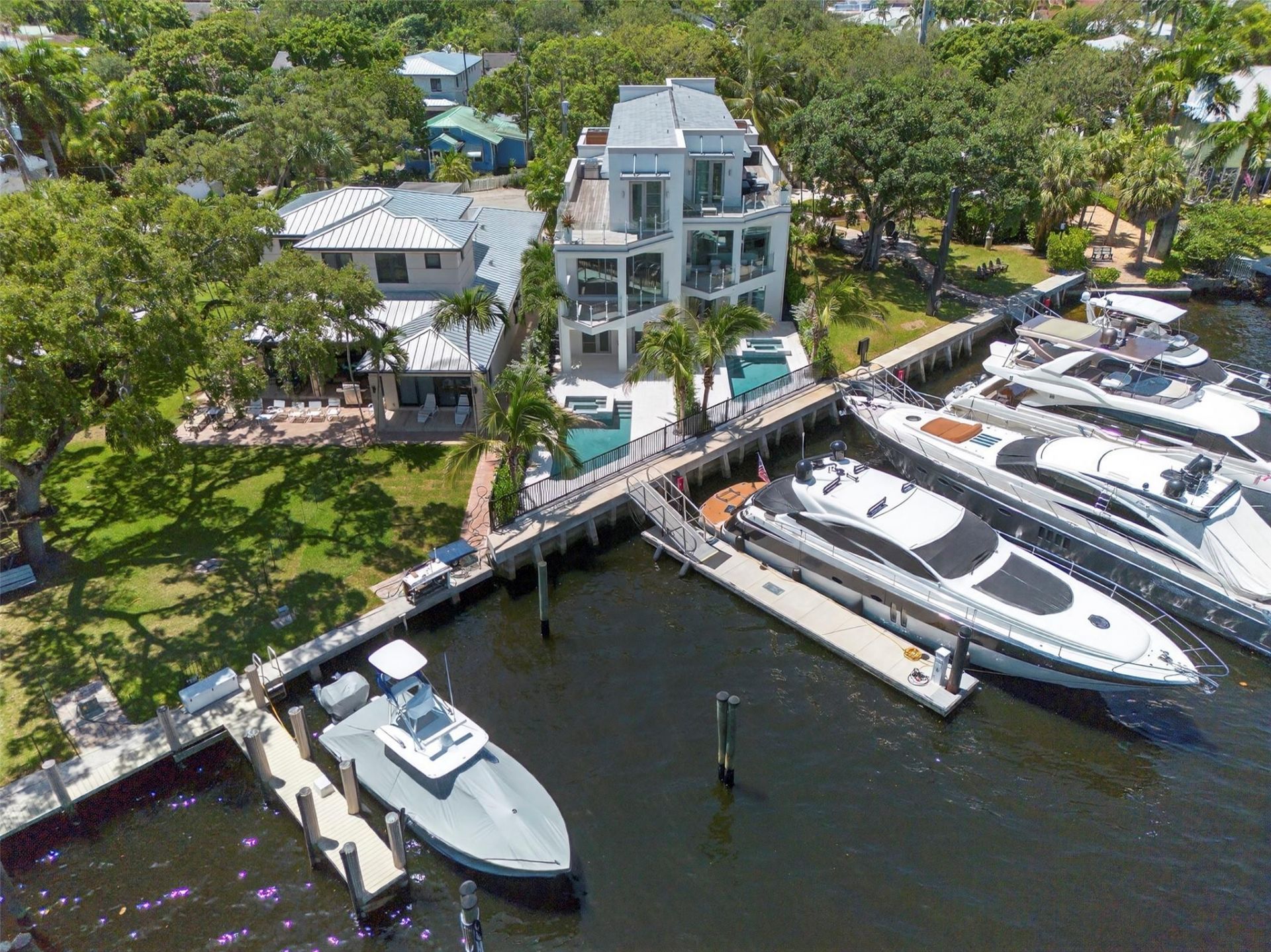 621 SW 5 Place, Fort Lauderdale, FL 33315 Photo