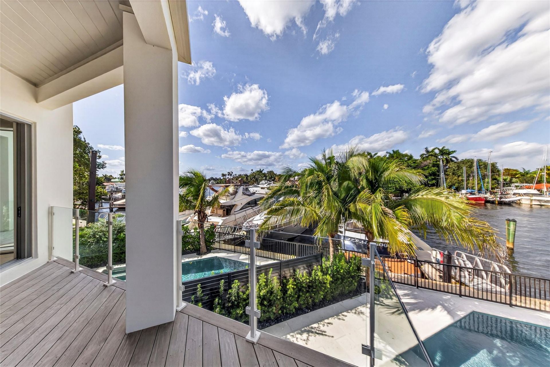 621 SW 5 Place, Fort Lauderdale, FL 33315 Photo