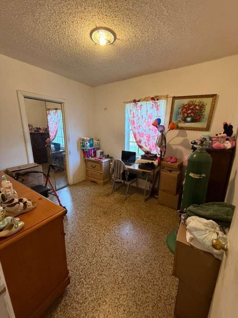 10430 NW 28th Court, Miami, FL 33147 Photo