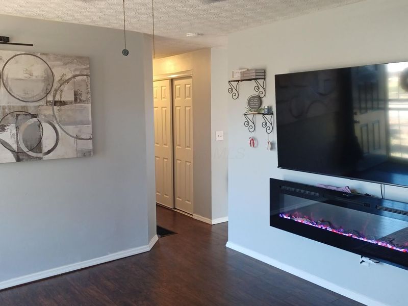 6048 Pinemoor Street, Columbus, OH 43229 Photo 5